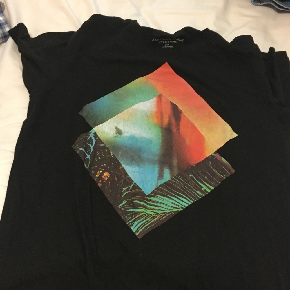 Black and colorful American Eagle shirt
